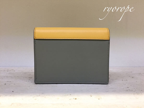 2017SS NEW プレゼントに セリーヌ コピー 財布 セリーヌ POCKET カードホルダー 103443AD4